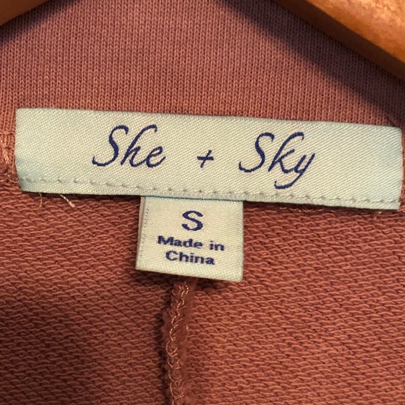 She and Sky sweatshirt cardigan - Picture 4 of 5